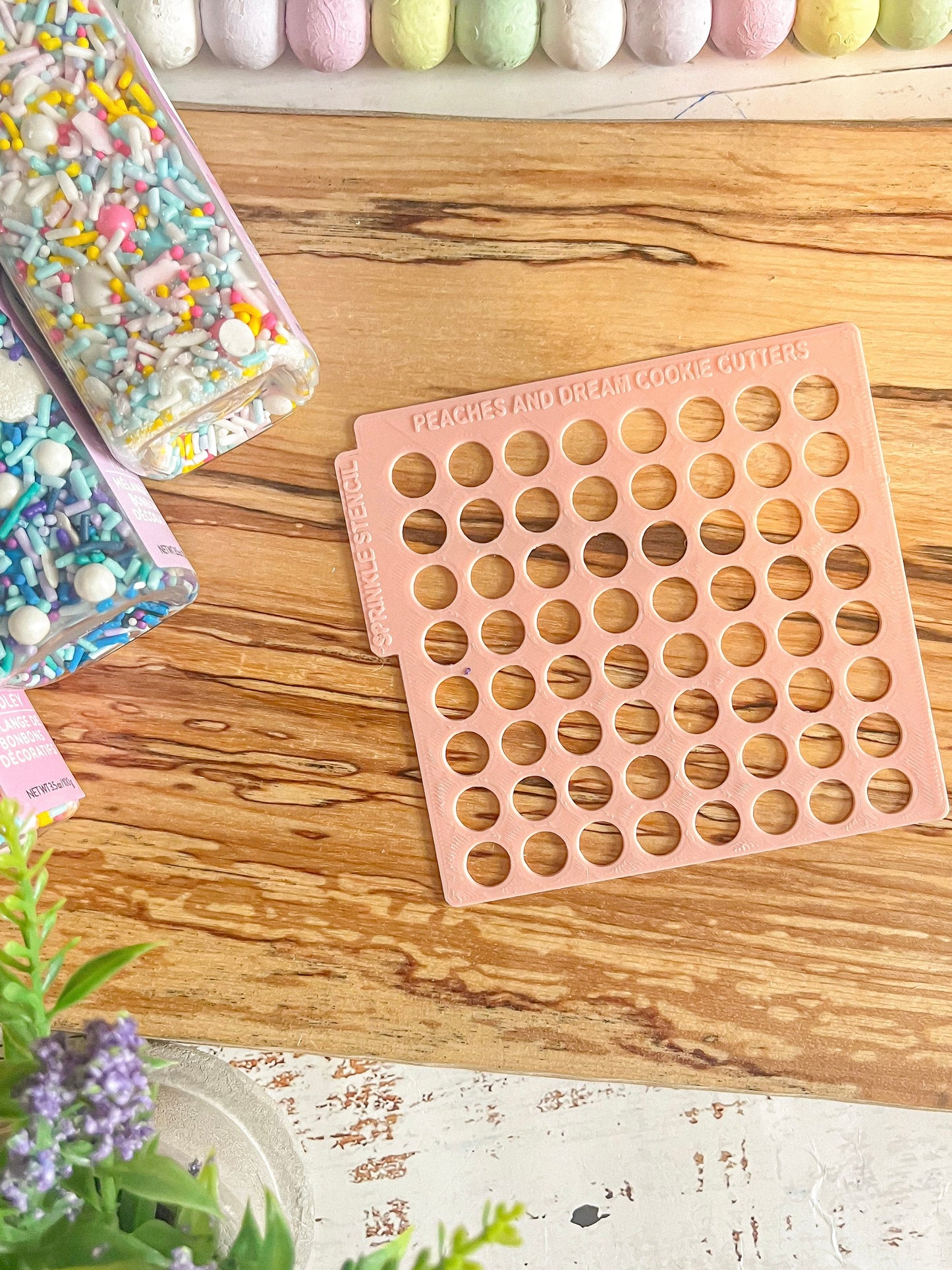 Large Dots Sprinkle Stencil